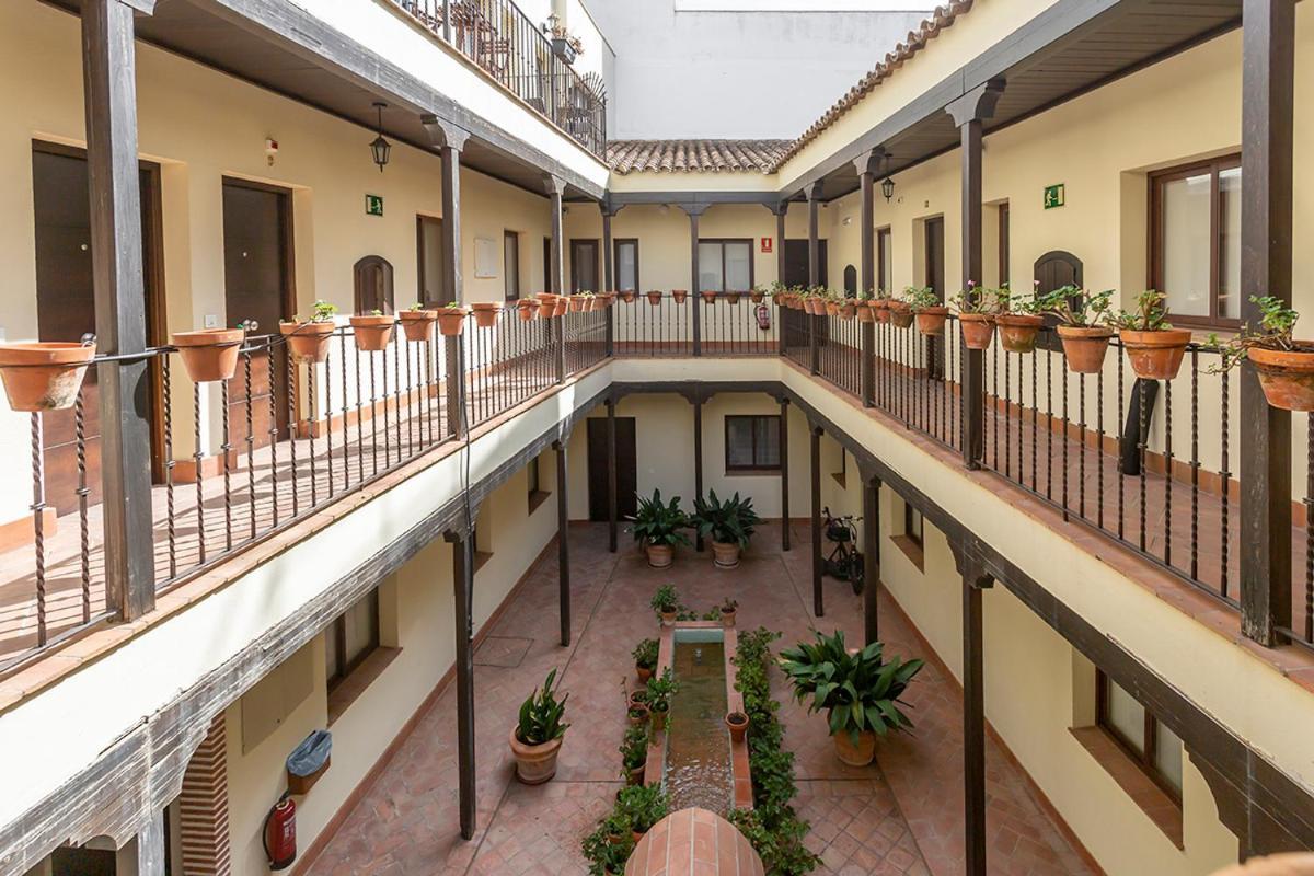 Apto. Con Terraza Privada Centro Sevilla Bagian luar foto
