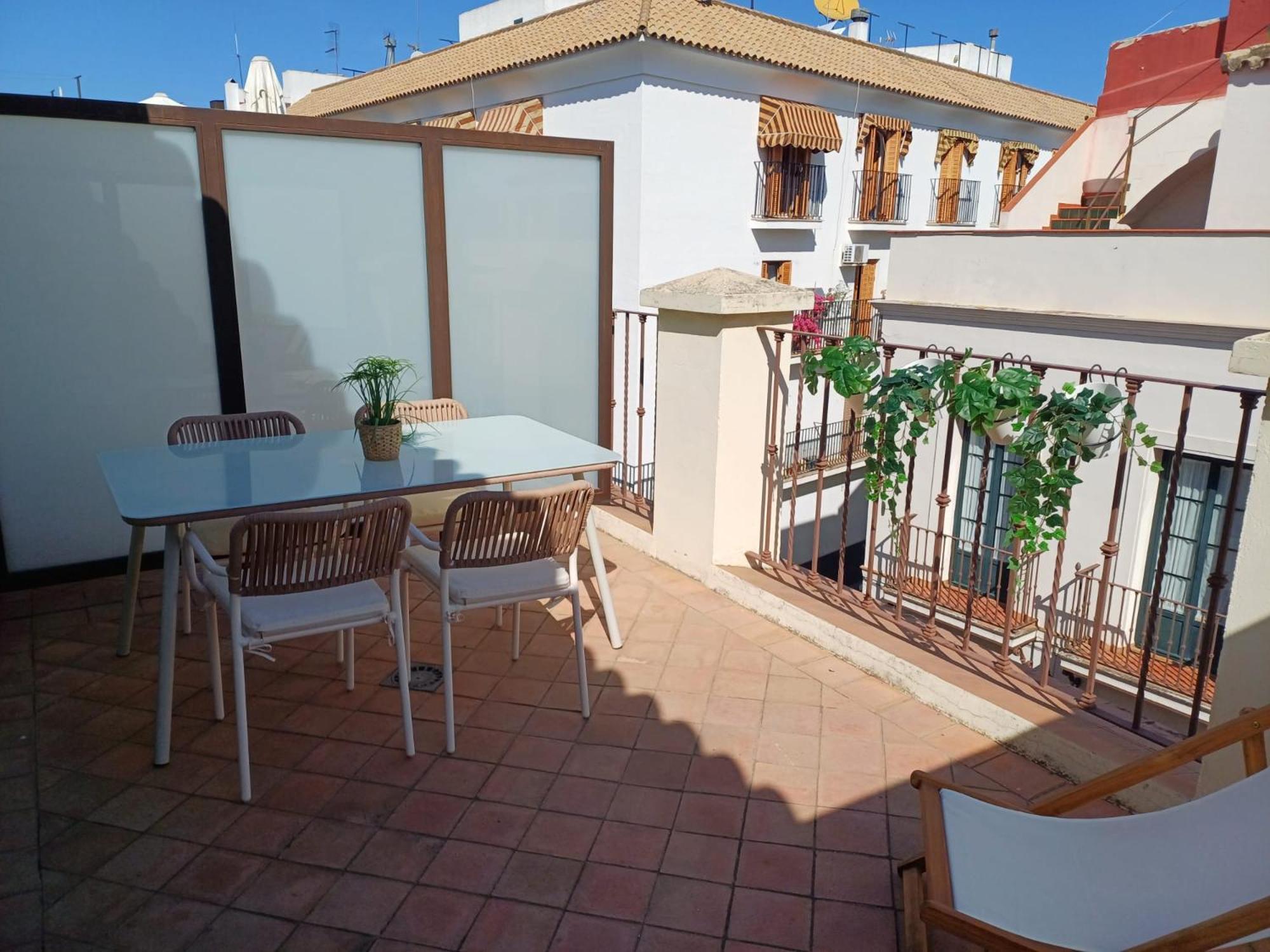 Apto. Con Terraza Privada Centro Sevilla Bagian luar foto
