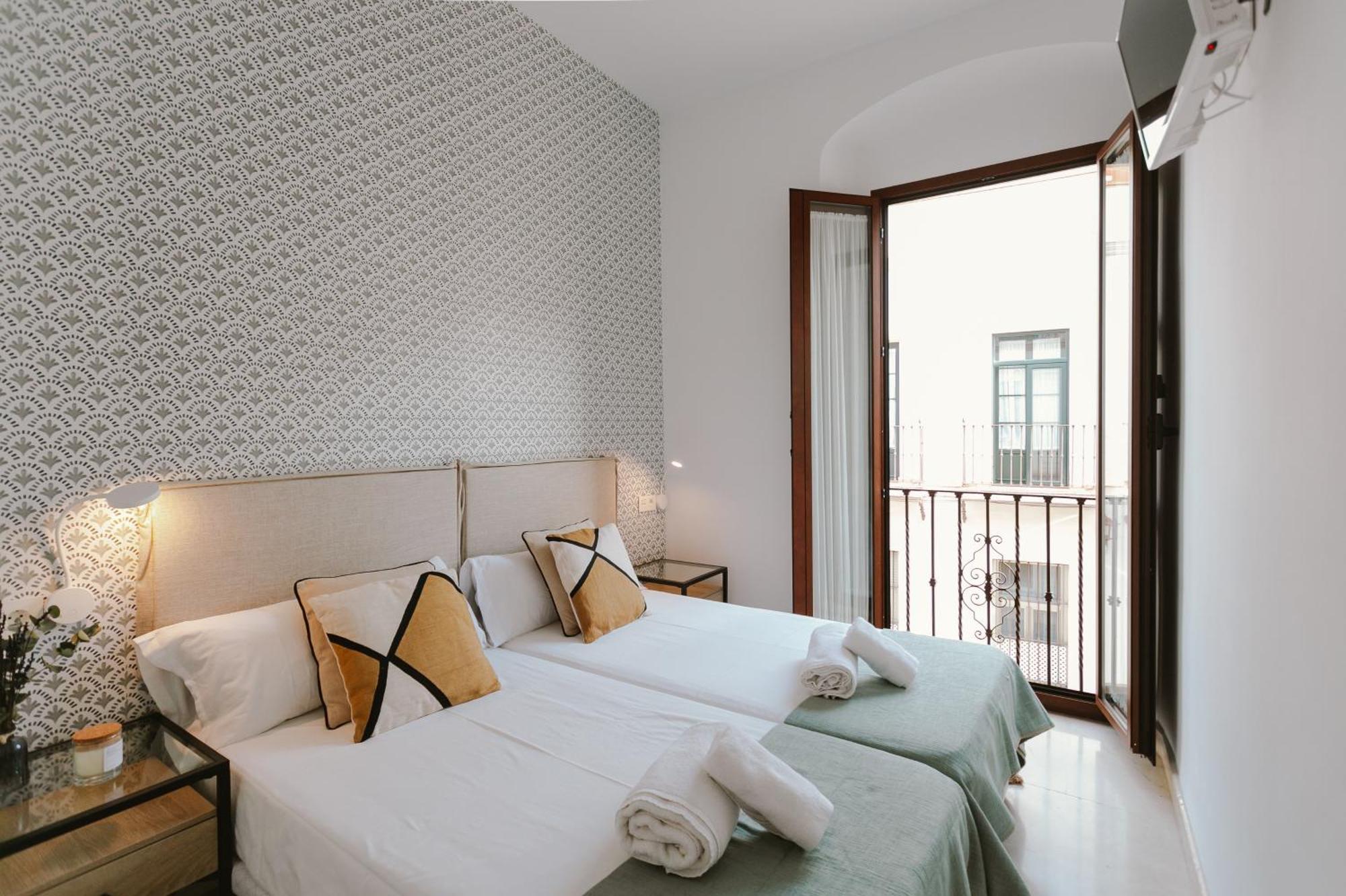 Apto. Con Terraza Privada Centro Sevilla Bagian luar foto